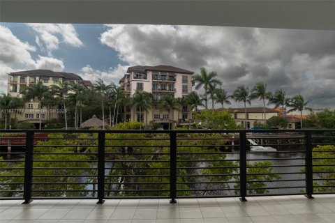 Touwnhouse à vendre à Oakland Park, Floride: 3 chambres, 199.93 m2 № 1941669 - photo 10