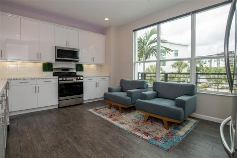 Touwnhouse à vendre à Oakland Park, Floride: 3 chambres, 199.93 m2 № 1941669 - photo 18