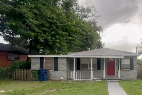 Villa ou maison à Tampa, Floride 3 chambres, 89.56 m2 № 2390833