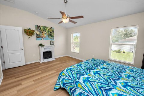 House in Mulberry, Florida 4 bedrooms, 180.79 sq.m. № 1869818 - photo 16
