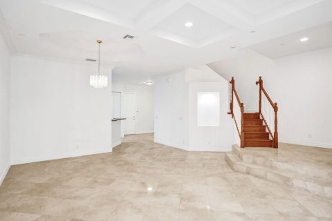 Touwnhouse à vendre à Boca Raton, Floride: 3 chambres, 189.8 m2 № 2403814 - photo 5
