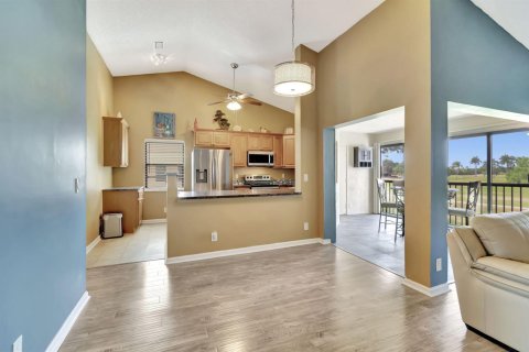 Condo in Boynton Beach, Florida, 3 bedrooms № 2185193 - photo 10