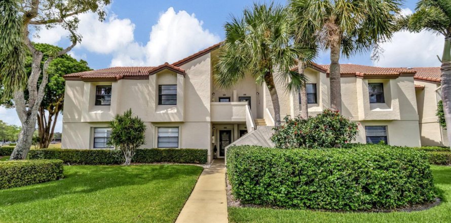 Condo in Boynton Beach, Florida, 3 bedrooms № 2185193