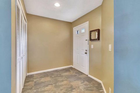 Condo in Boynton Beach, Florida, 3 bedrooms № 2185193 - photo 4