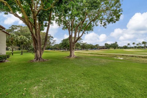 Condo in Boynton Beach, Florida, 3 bedrooms № 2185193 - photo 27