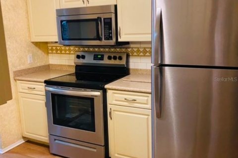 Condominio en alquiler en Port Charlotte, Florida, 2 dormitorios, 89.19 m2 № 1879319 - foto 5