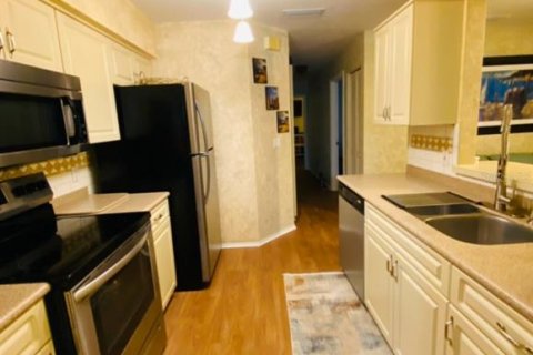 Condominio en alquiler en Port Charlotte, Florida, 2 dormitorios, 89.19 m2 № 1879319 - foto 7