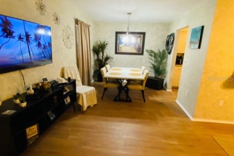 Condominio en alquiler en Port Charlotte, Florida, 2 dormitorios, 89.19 m2 № 1879319 - foto 9