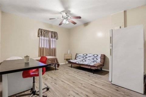 Villa ou maison à vendre à Mount Dora, Floride: 4 chambres, 120.77 m2 № 2406942 - photo 18