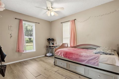 Villa ou maison à vendre à Mount Dora, Floride: 4 chambres, 120.77 m2 № 2406942 - photo 14