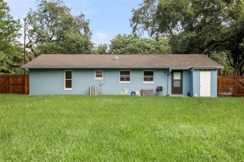 Villa ou maison à vendre à Mount Dora, Floride: 4 chambres, 120.77 m2 № 2406942 - photo 27