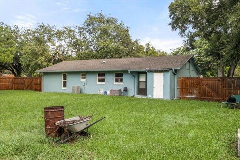 Villa ou maison à vendre à Mount Dora, Floride: 4 chambres, 120.77 m2 № 2406942 - photo 26