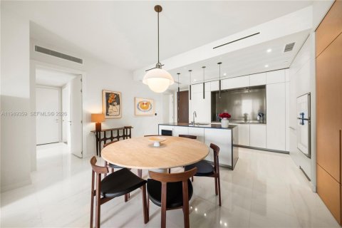 Copropriété à louer à Miami, Floride: 2 chambres, 144.18 m2 № 2051497 - photo 11