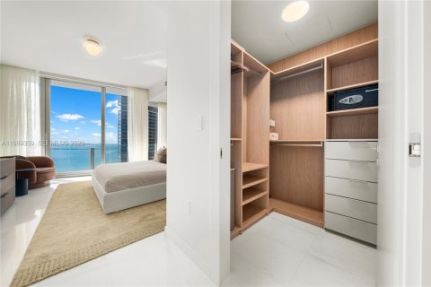 Copropriété à louer à Miami, Floride: 2 chambres, 144.18 m2 № 2051497 - photo 12