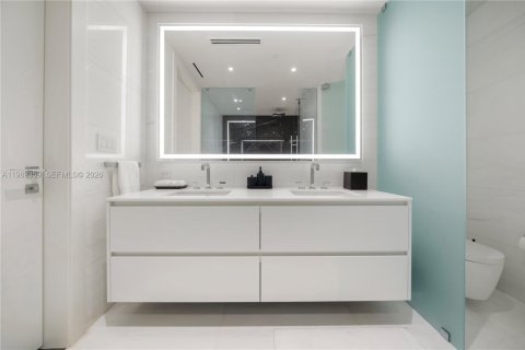 Copropriété à louer à Miami, Floride: 2 chambres, 144.18 m2 № 2051497 - photo 18