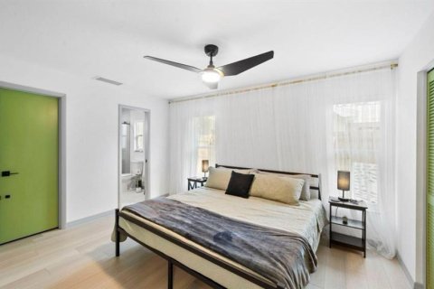 Casa en alquiler en Largo, Florida, 3 dormitorios, 151.06 m2 № 1905969 - foto 7