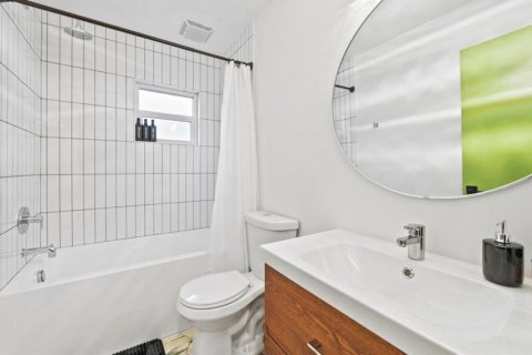 Casa en alquiler en Largo, Florida, 3 dormitorios, 151.06 m2 № 1905969 - foto 11