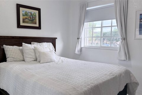 Купить таунхаус в Дорал, Флорида 3 спальни, 131.92м2, № 1986664 - фото 11