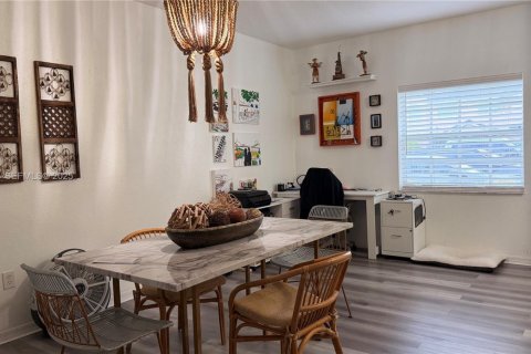 Купить таунхаус в Дорал, Флорида 3 спальни, 131.92м2, № 1986664 - фото 3