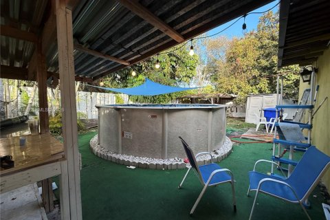 Propiedad comercial en venta en Miami, Florida, 125.7 m2 № 2008395 - foto 29