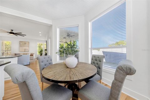 Villa ou maison à vendre à Palm Harbor, Floride: 5 chambres, 277.5 m2 № 2105506 - photo 17