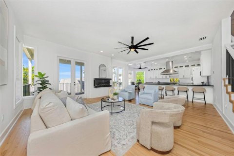 Villa ou maison à vendre à Palm Harbor, Floride: 5 chambres, 277.5 m2 № 2105506 - photo 5