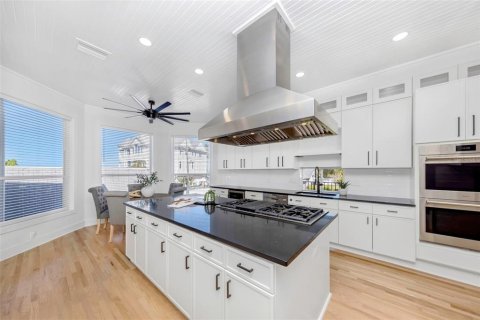 Villa ou maison à vendre à Palm Harbor, Floride: 5 chambres, 277.5 m2 № 2105506 - photo 14