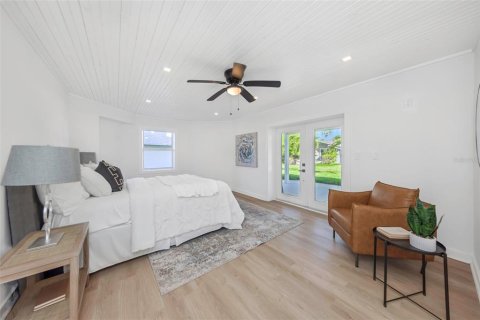 Villa ou maison à vendre à Palm Harbor, Floride: 5 chambres, 277.5 m2 № 2105506 - photo 29