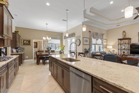 House in Palm Coast, Florida 3 bedrooms, 235.97 sq.m. № 1894609 - photo 12
