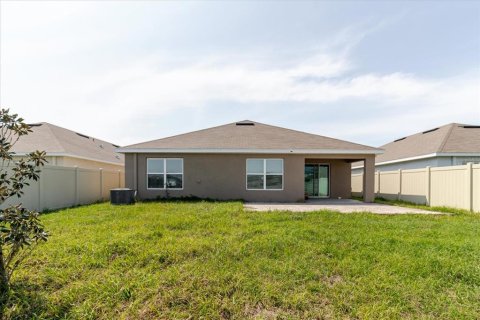 House in Wimauma, Florida 4 bedrooms, 171.5 sq.m. № 2093143 - photo 25