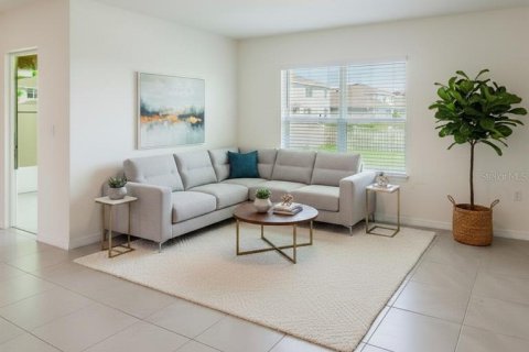 House in Wimauma, Florida 4 bedrooms, 171.5 sq.m. № 2093143 - photo 11