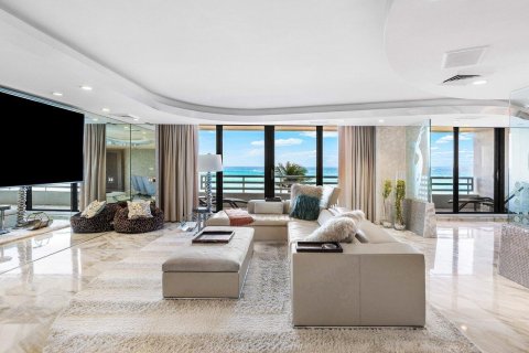 Copropriété à vendre à Boca Raton, Floride: 4 chambres, 395.21 m2 № 2251434 - photo 2