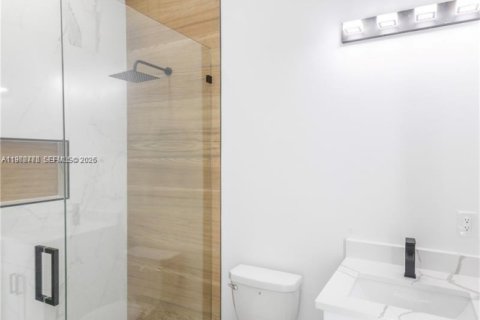 Casa en venta en Cape Coral, Florida, 4 dormitorios № 2024123 - foto 16