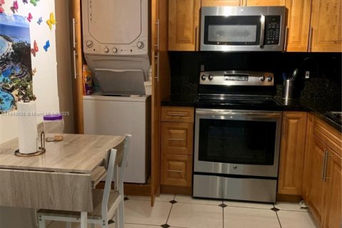 Copropriété à vendre à Sunny Isles Beach, Floride: 2 chambres, 114.46 m2 № 1850614 - photo 3