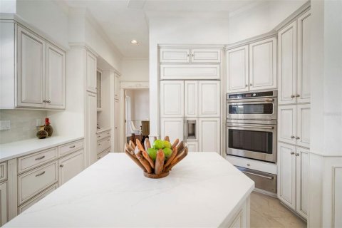 Villa ou maison à vendre à Tampa, Floride: 5 chambres, 413.97 m2 № 2148132 - photo 24