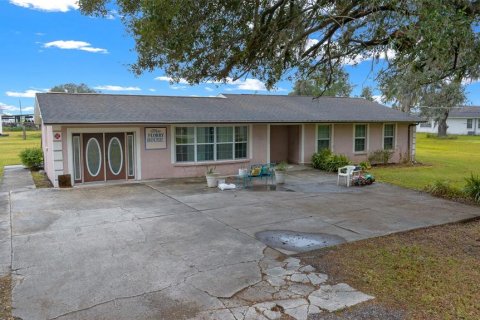 Propiedad comercial en venta en Plant City, Florida, 175.77 m2 № 1570805 - foto 2