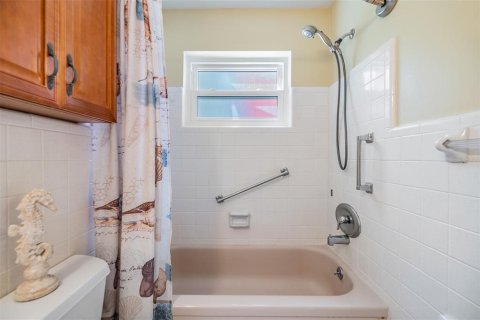 House in Dunedin, Florida 2 bedrooms, 94.76 sq.m. № 1813479 - photo 20