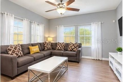 Touwnhouse à louer à Kissimmee, Floride: 4 chambres, 151.99 m2 № 2405103 - photo 5