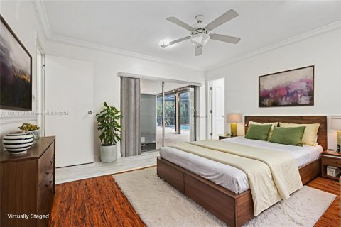 House in Miramar, Florida 3 bedrooms, 141.95 sq.m. № 1948581 - photo 7