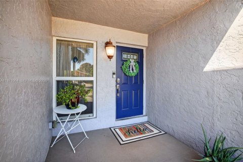 Купить виллу или дом в Коконат Крик, Флорида 3 спальни, 153.75м2, № 2033249 - фото 5