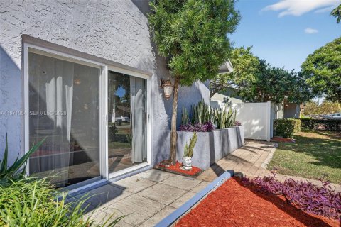 Купить виллу или дом в Коконат Крик, Флорида 3 спальни, 153.75м2, № 2033249 - фото 7