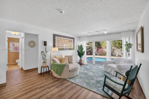 Купить виллу или дом в Коконат Крик, Флорида 3 спальни, 153.75м2, № 2033249 - фото 13