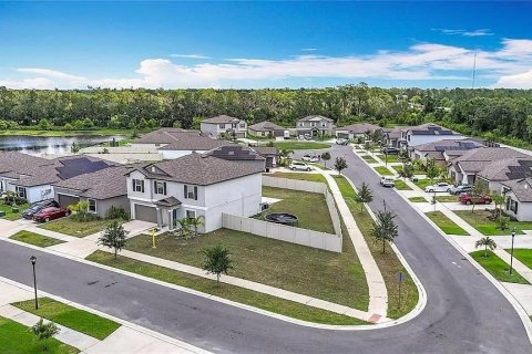 House in Ruskin, Florida 4 bedrooms, 244.61 sq.m. № 2215709 - photo 6