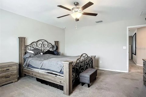 House in Ruskin, Florida 4 bedrooms, 244.61 sq.m. № 2215709 - photo 21