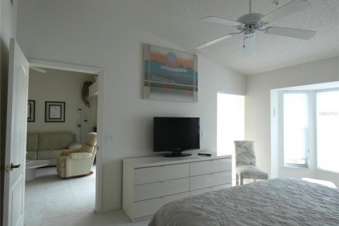 Condominio en alquiler en Sarasota, Florida, 2 dormitorios, 123.84 m2 № 1405508 - foto 12
