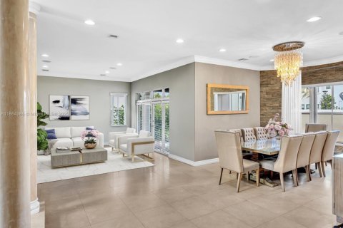 Купить виллу или дом в Форт-Лодердейл, Флорида 5 спален, 404.68м2, № 1958518 - фото 4