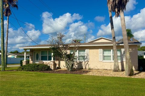 Villa ou maison à louer à New Smyrna Beach, Floride: 3 chambres, 162.21 m2 № 2205152 - photo 26
