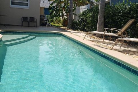 Villa ou maison à louer à New Smyrna Beach, Floride: 3 chambres, 162.21 m2 № 2205152 - photo 16