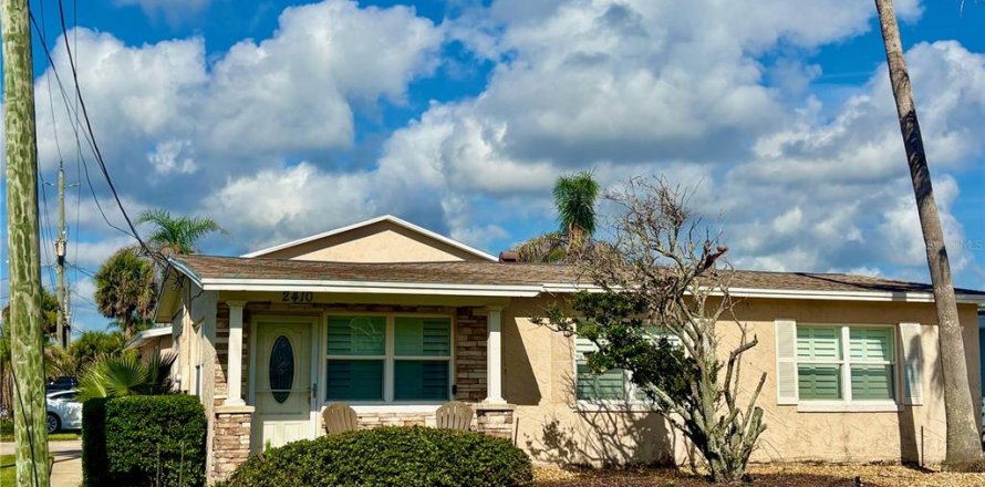 Villa ou maison à New Smyrna Beach, Floride 3 chambres, 162.21 m2 № 2205152