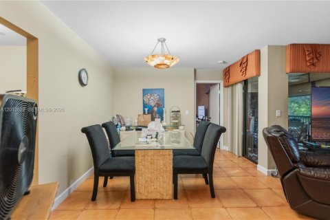 Condo in Coconut Creek, Florida, 3 bedrooms  № 2076183 - photo 3